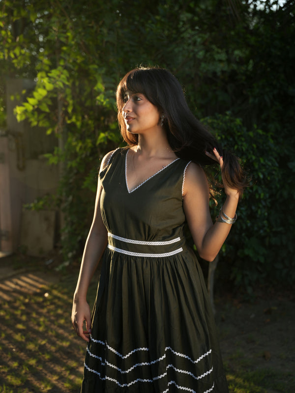 Meadow Green Linen Summer Dress